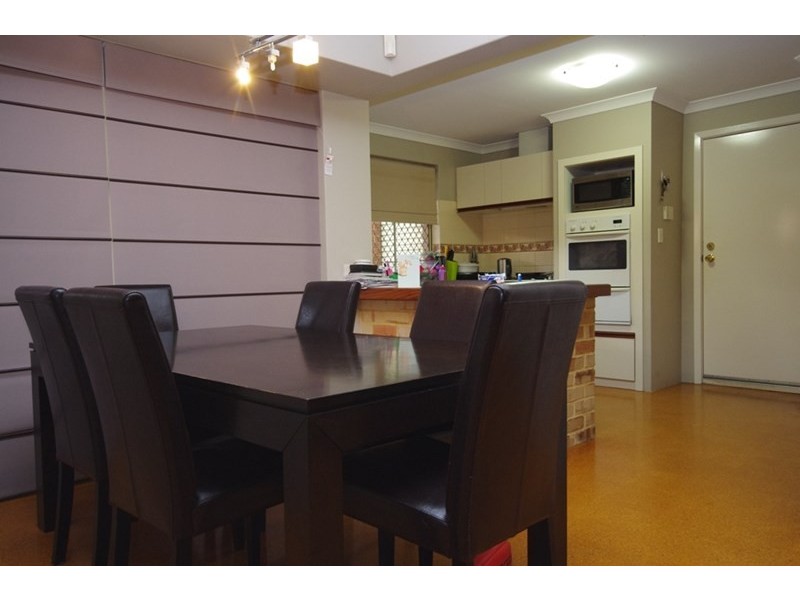 17 Ungaroo Road, Westminster WA 6061