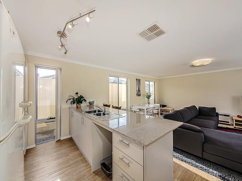 2c Playden Way, Balga WA 6061