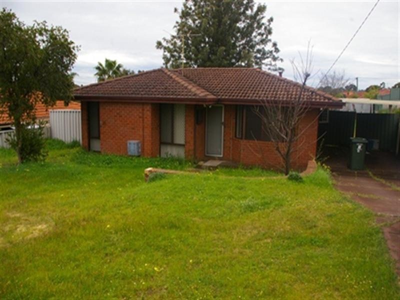 10 Mulberry Lane, Mirrabooka WA 6061