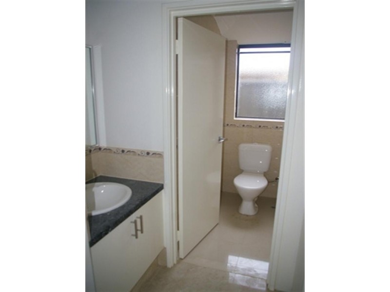 68 Raeside Drive, Landsdale WA 6065