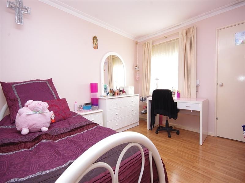 22 Bredgar Way, Marangaroo WA 6064