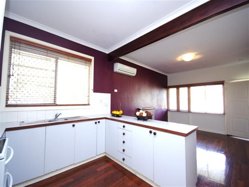 8 Deering Street, Westminster WA 6061