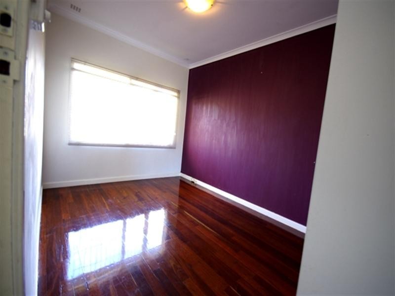 8 Deering Street, Westminster WA 6061