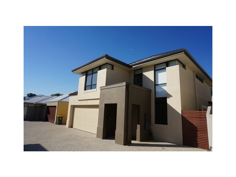 67b Golfview Street, Yokine WA 6060