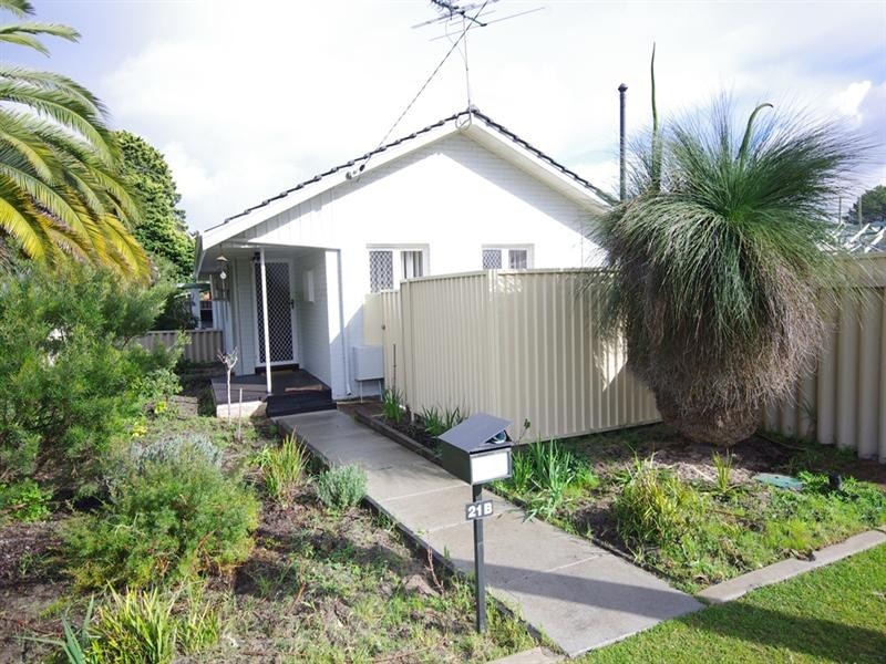 21b Halland Way, Westminster WA 6061