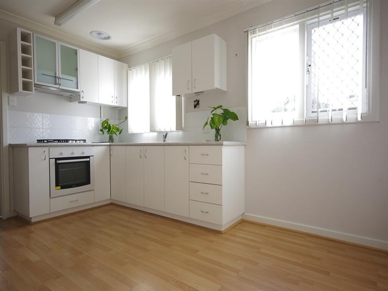 21b Halland Way, Westminster WA 6061