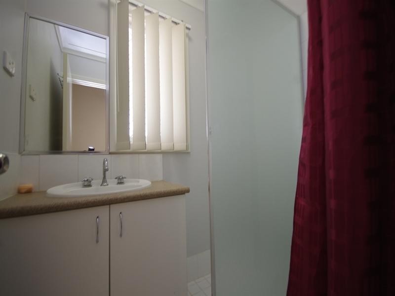 21b Halland Way, Westminster WA 6061