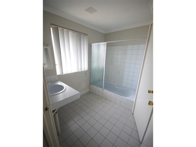 11 Cedar Court, Mirrabooka WA 6061