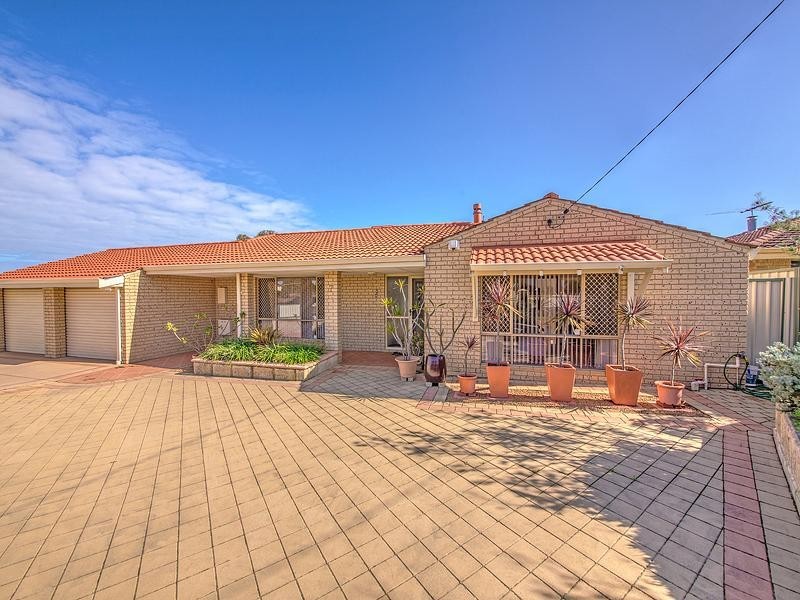 7 Envall Rise, Marangaroo WA 6064