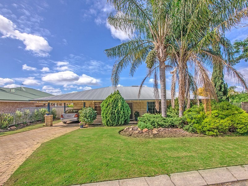 22b Josephine Way, Alexander Heights WA 6064