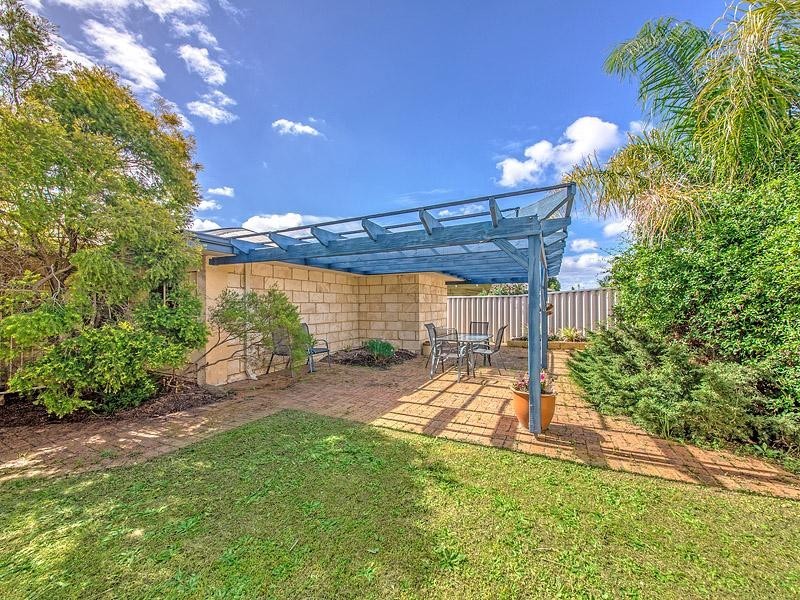 22b Josephine Way, Alexander Heights WA 6064