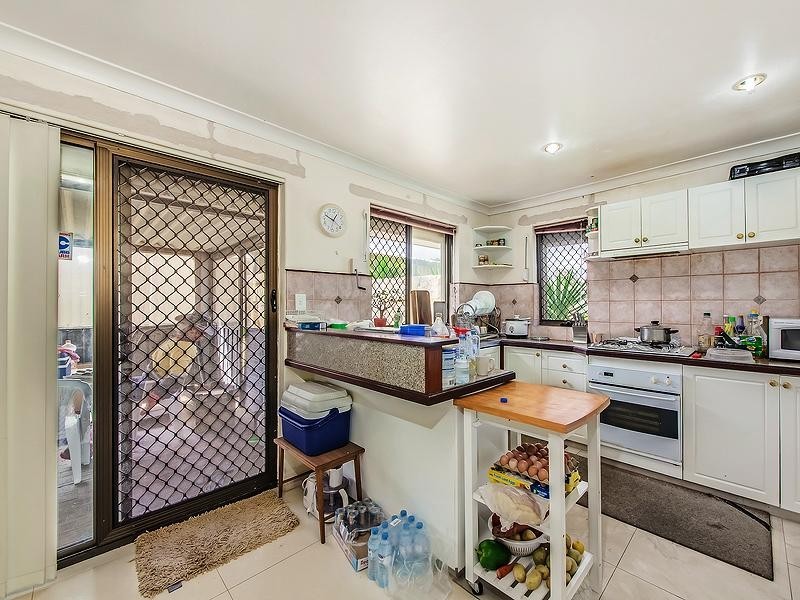 2 Wyman Court, Girrawheen WA 6064