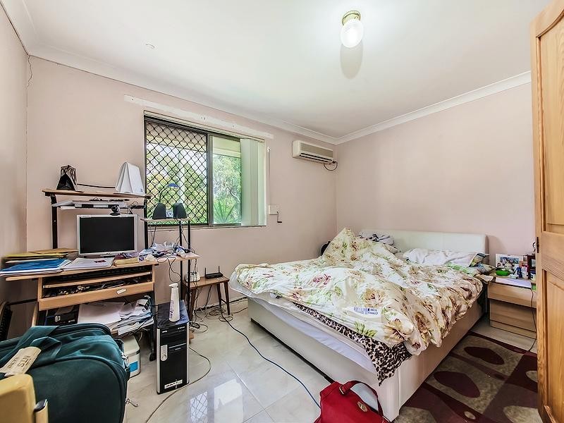 2 Wyman Court, Girrawheen WA 6064