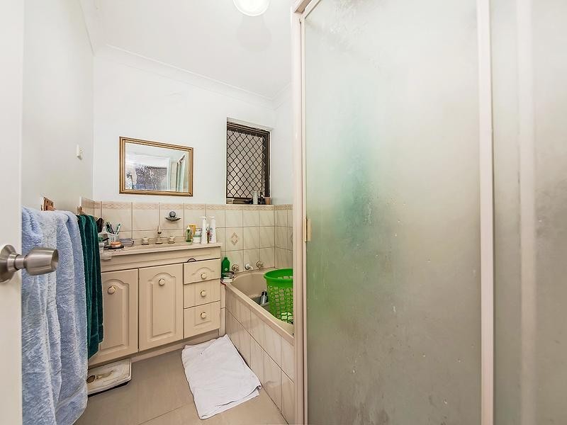 2 Wyman Court, Girrawheen WA 6064