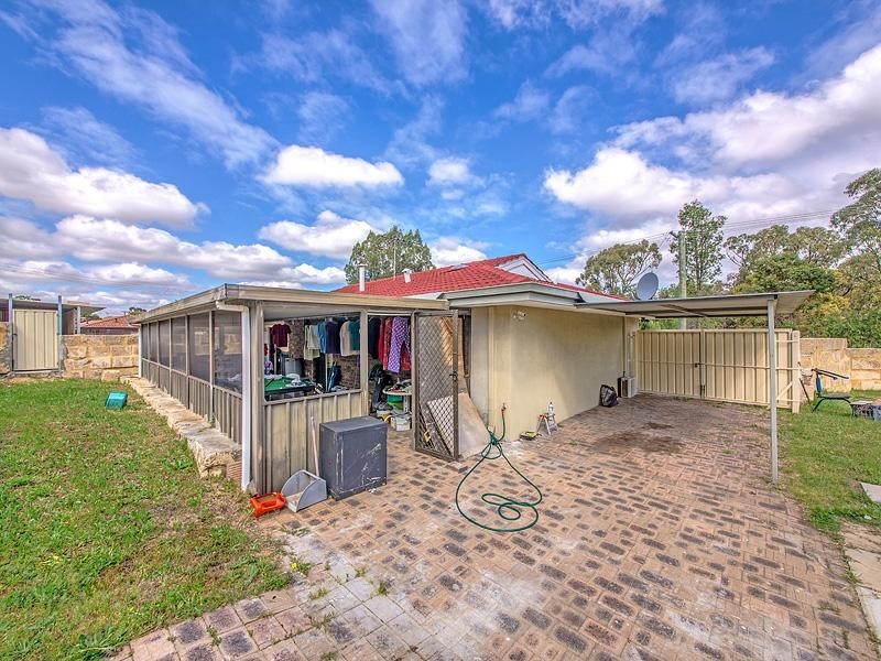 2 Wyman Court, Girrawheen WA 6064