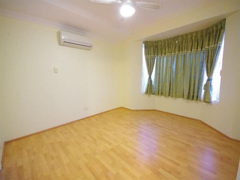 54 Fenchurch Street, Alexander Heights WA 6064