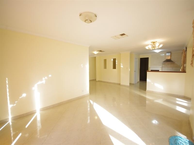 54 Fenchurch Street, Alexander Heights WA 6064