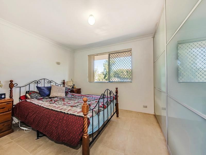 16A Koman Way, Girrawheen WA 6064