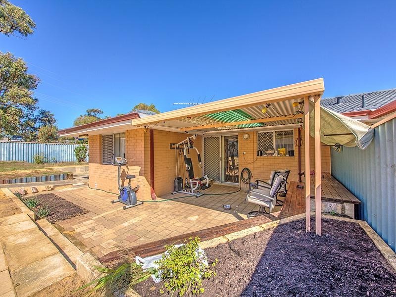 16A Koman Way, Girrawheen WA 6064