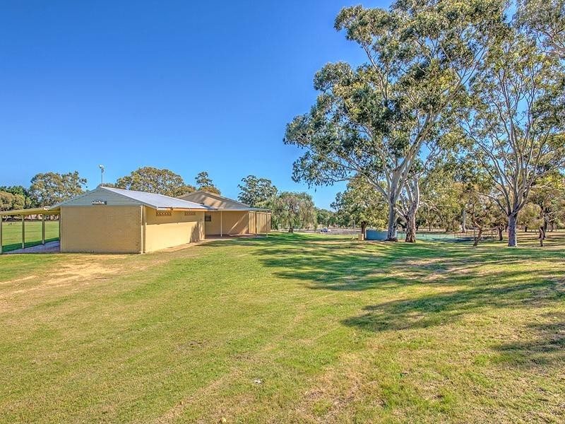 16A Koman Way, Girrawheen WA 6064