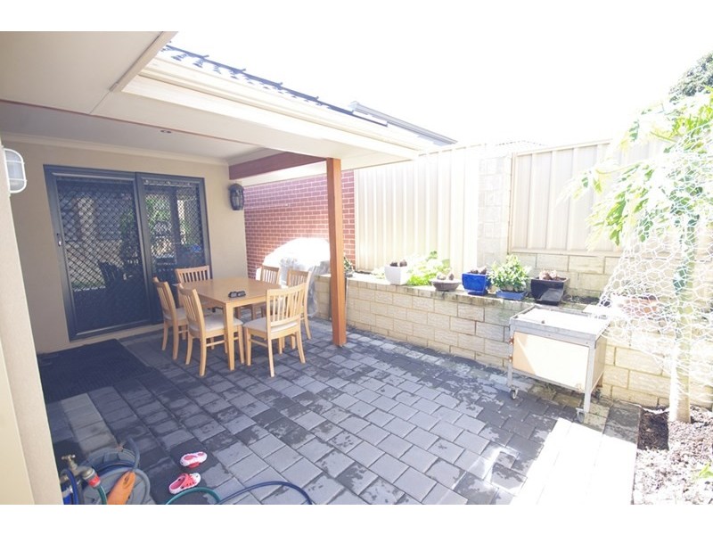 59d Camberwell Road, Balga WA 6061