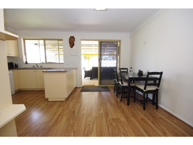 25 Foxglove Gardens, Mirrabooka WA 6061