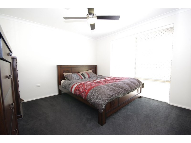 25 Foxglove Gardens, Mirrabooka WA 6061