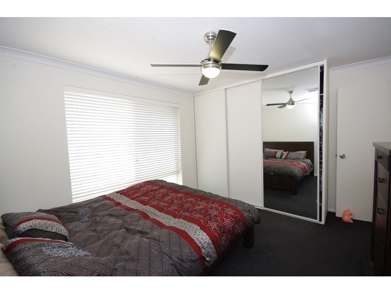 25 Foxglove Gardens, Mirrabooka WA 6061