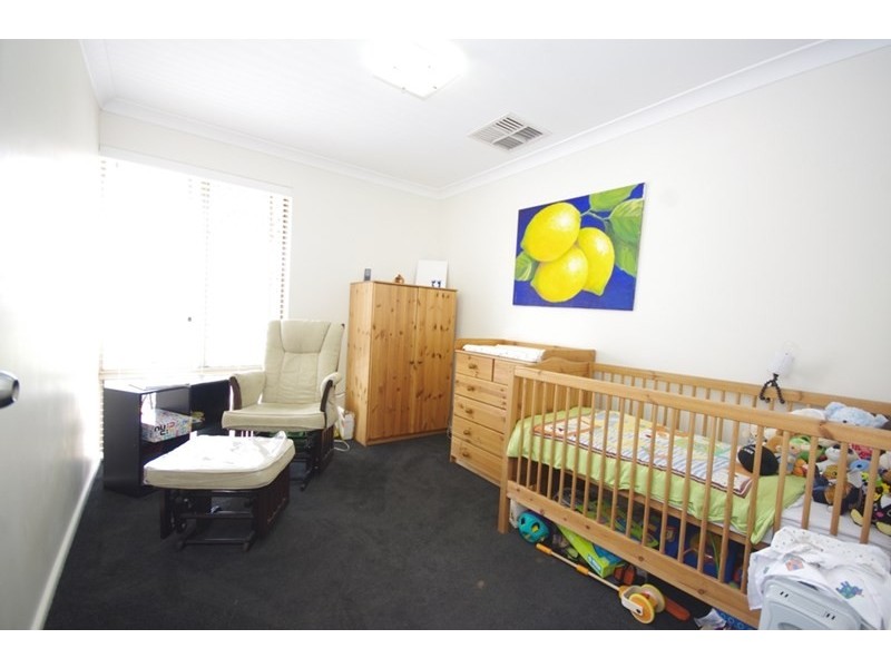 25 Foxglove Gardens, Mirrabooka WA 6061