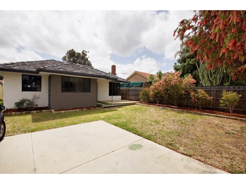 3 Selhurst Way, Balga WA 6061