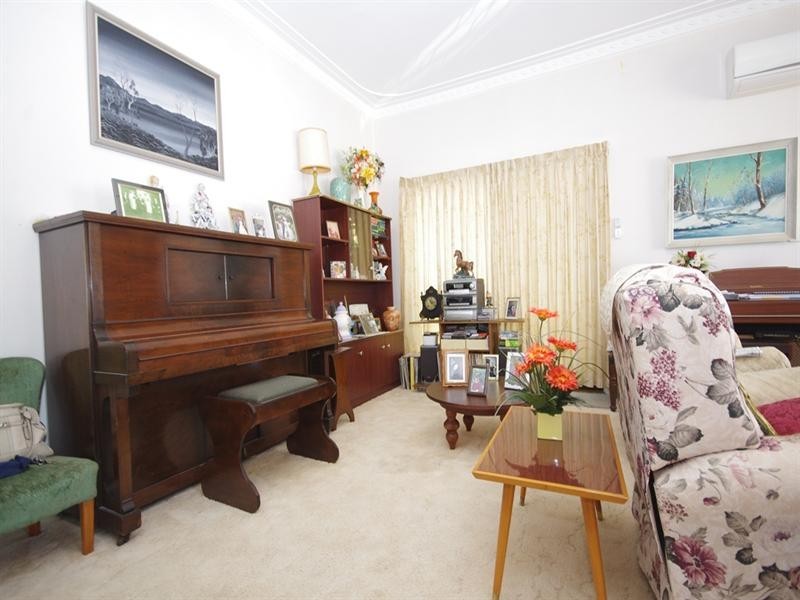 4 Croydon Street, Dianella WA 6059