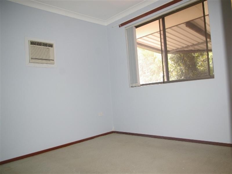 14 Roxwell Way, Girrawheen WA 6064