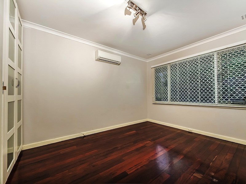 31 Nankivell Way, Koondoola WA 6064