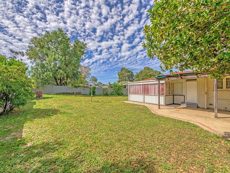 31 Nankivell Way, Koondoola WA 6064