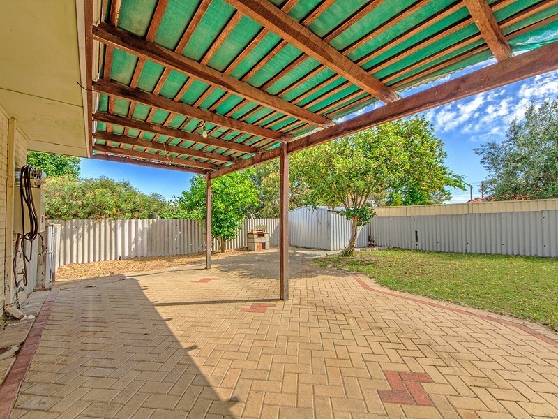 31 Nankivell Way, Koondoola WA 6064