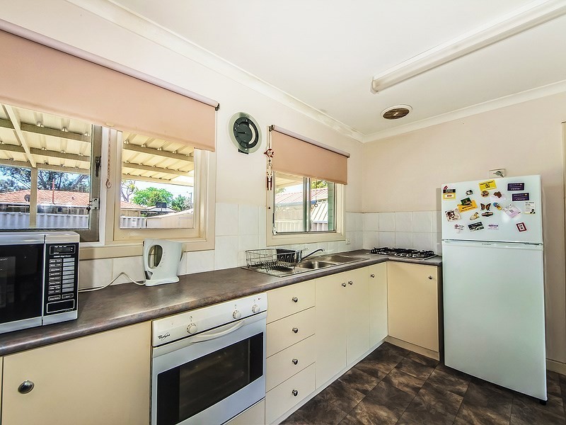 7/2 Millgate Road, Balga WA 6061