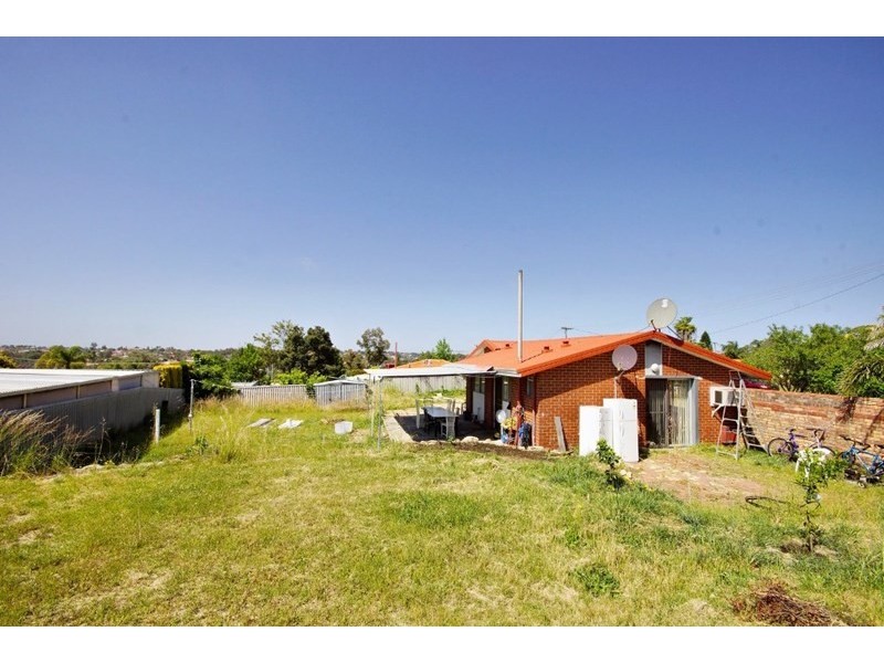 14 Gratwick Way, Koondoola WA 6064