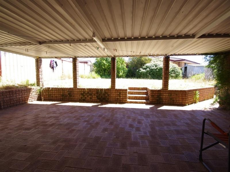 79 Dryandra Drive, Mirrabooka WA 6061