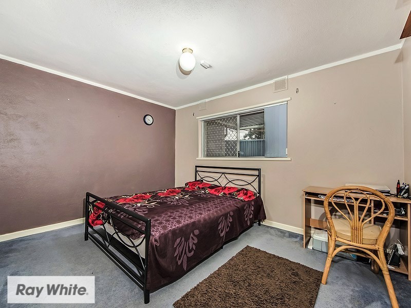 3/26 Salcott Road, Girrawheen WA 6064