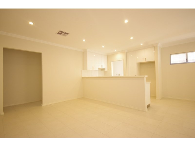 11b Kimbara Street, Nollamara WA 6061