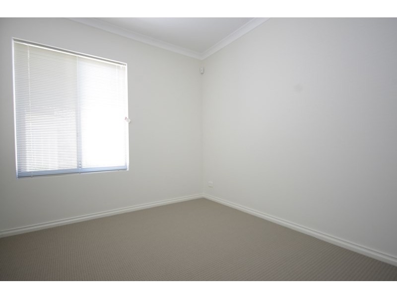 11b Kimbara Street, Nollamara WA 6061