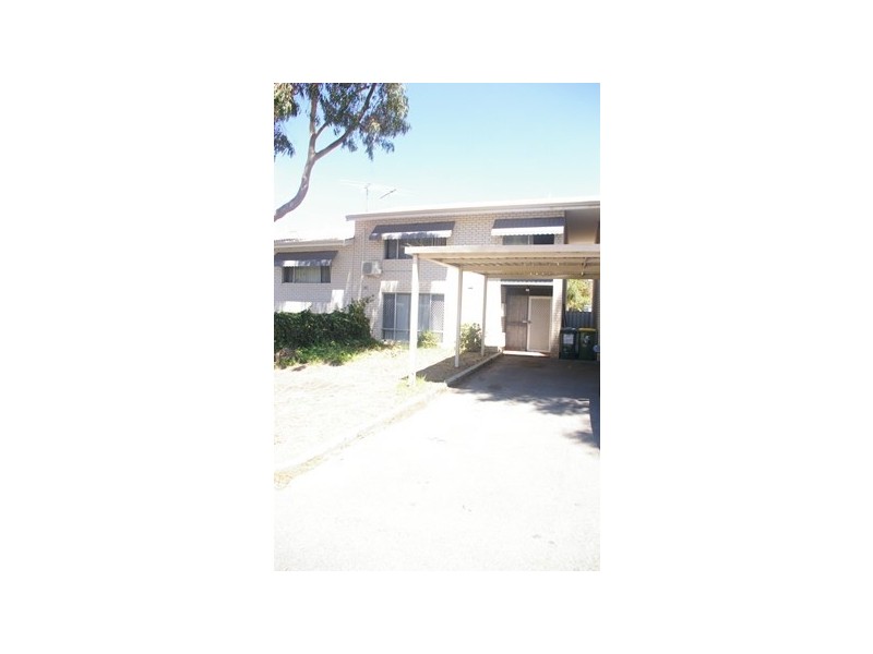 16E Wardlow Way, Balga WA 6061