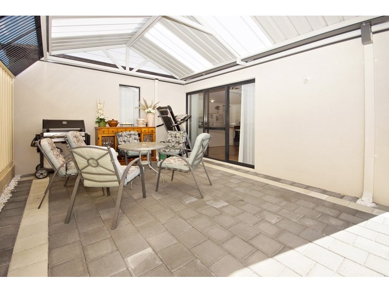 68a Fernhurst Crescent, Balga WA 6061