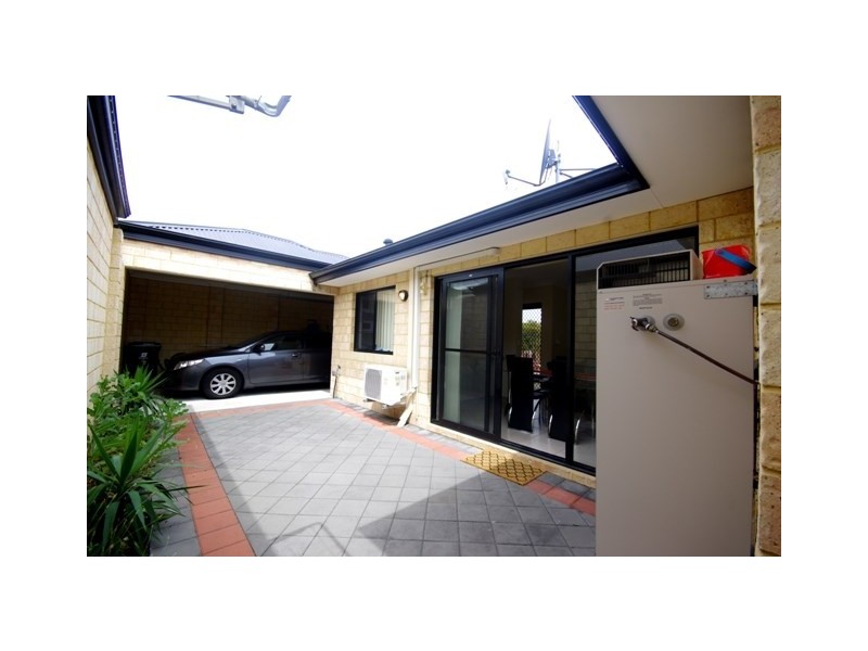 9a Harris Way, Westminster WA 6061