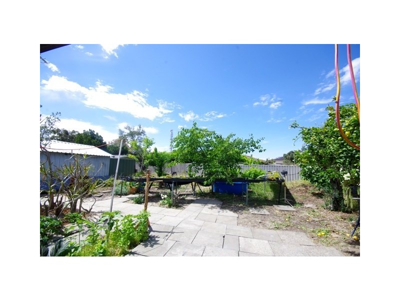 24 Slindon Street, Nollamara WA 6061