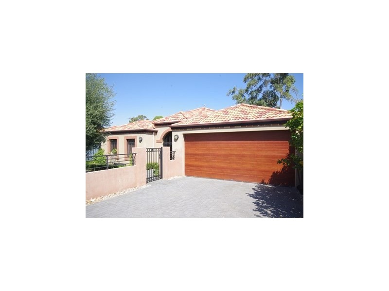 9 Garnett Place, Balga WA 6061