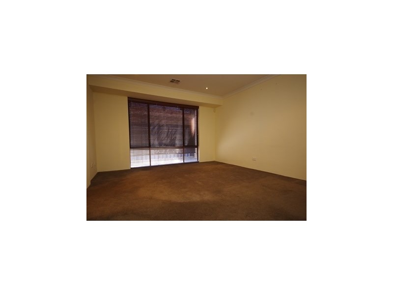 9 Garnett Place, Balga WA 6061