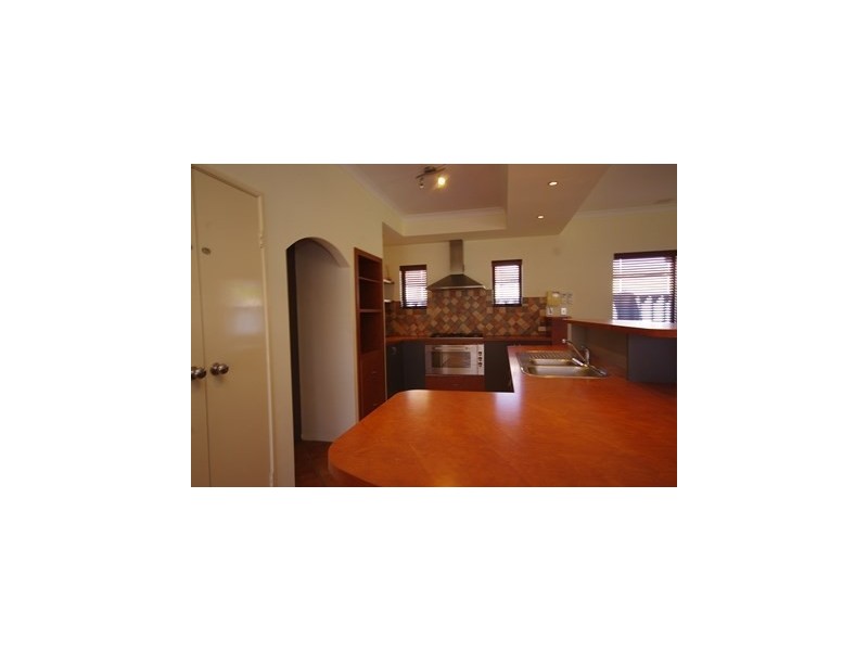 9 Garnett Place, Balga WA 6061