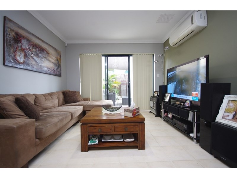 6a Chilgrove Way, Balga WA 6061