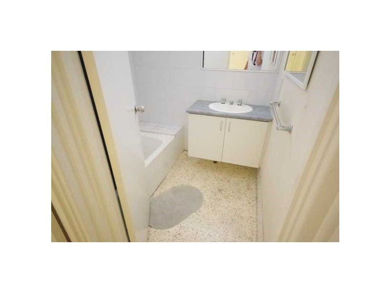 37B Montrose Avenue, Girrawheen WA 6064